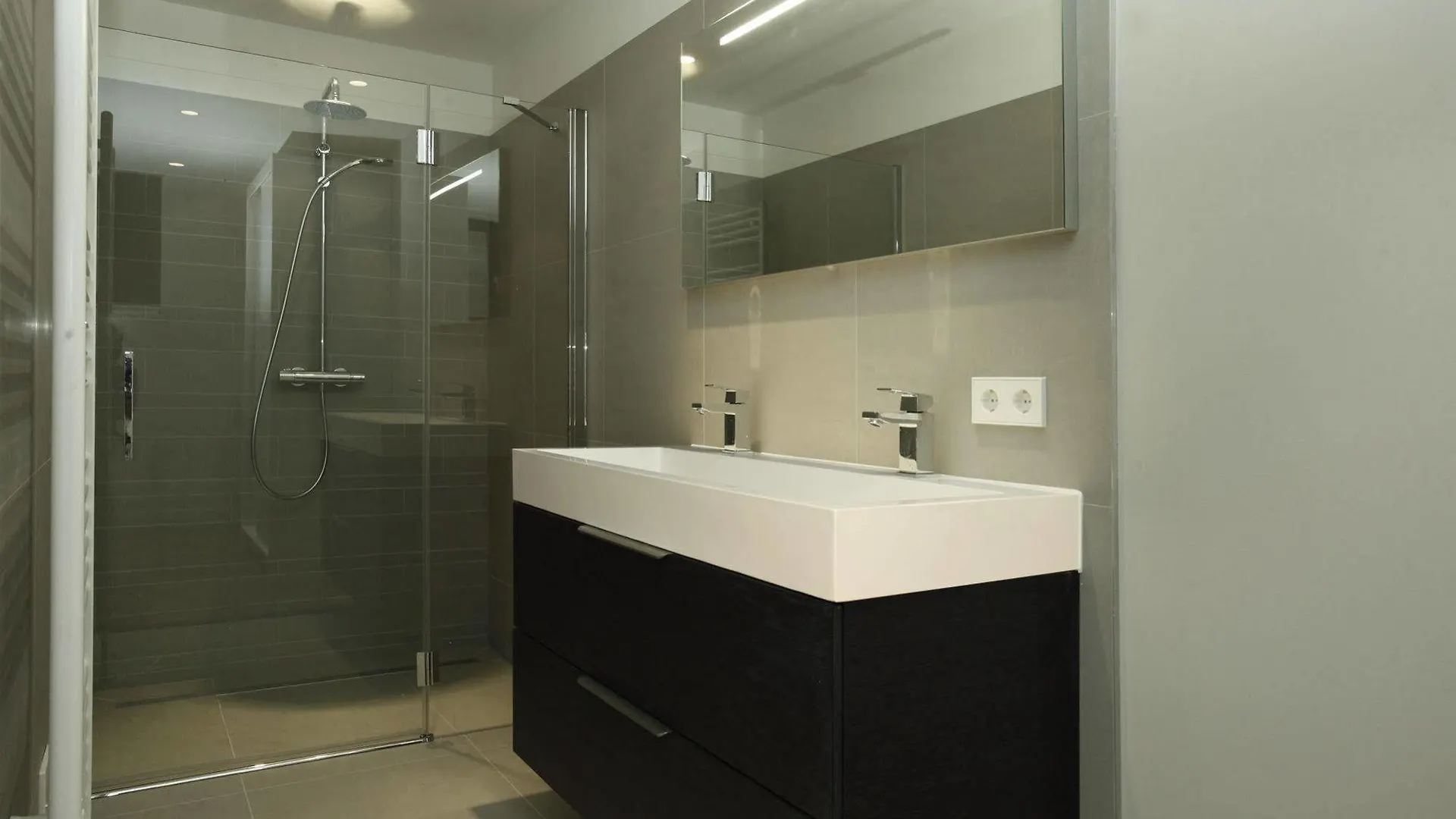 Stayci Serviced Apartments Westeinde The Hague 0*,